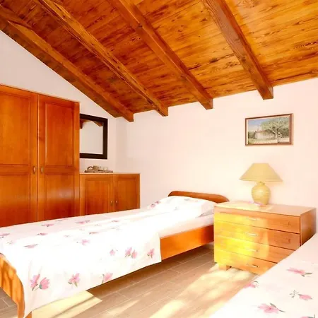فيلة Holiday Croatia Blato (Korcula)